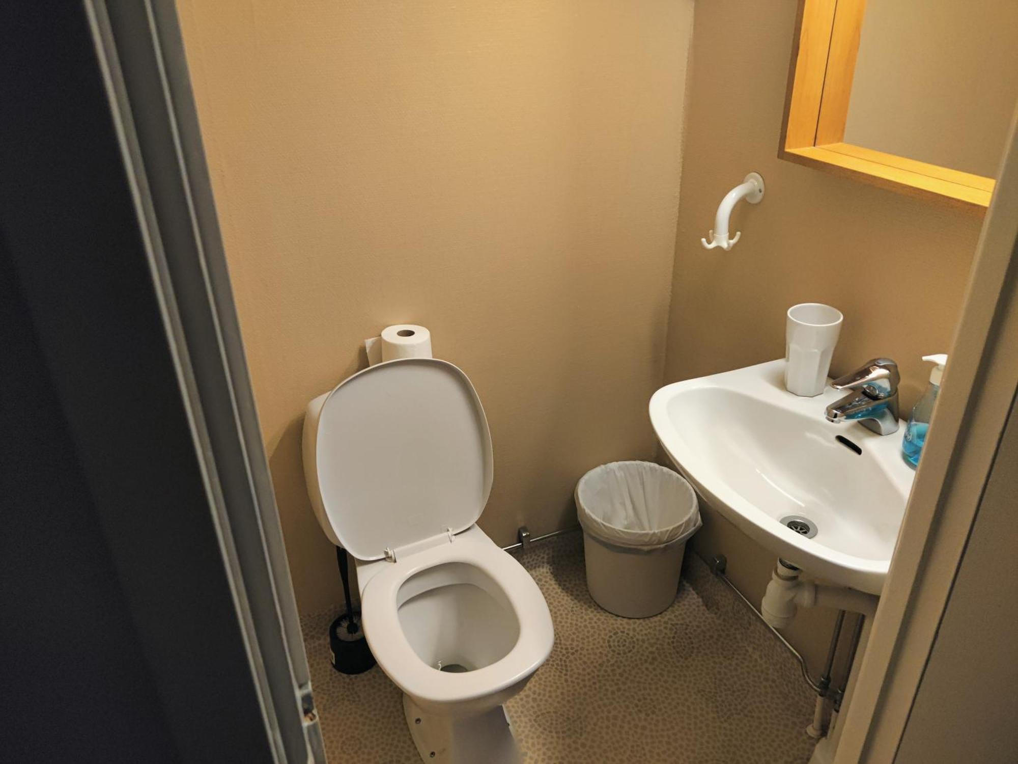 Stay Apartment Hotel 카를스크로나 외부 사진